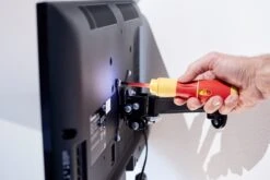 Wiha 45254 SpeedE II 3 Piece VDE Insulated Electric E-Screwdriver Set -Craghoppers shop 44318 5 scaled 1